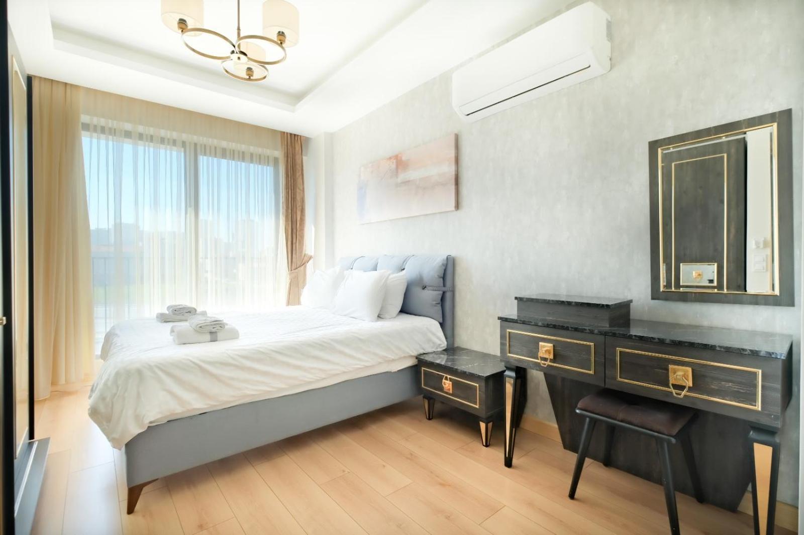 Flats And Rooms Near Taksim Square Istanbul Bagian luar foto